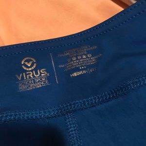 Virus leggings